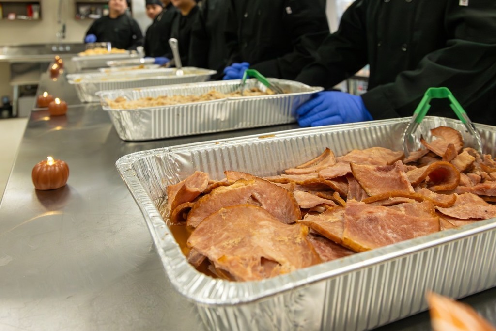 WHS Thanksgiving Feast