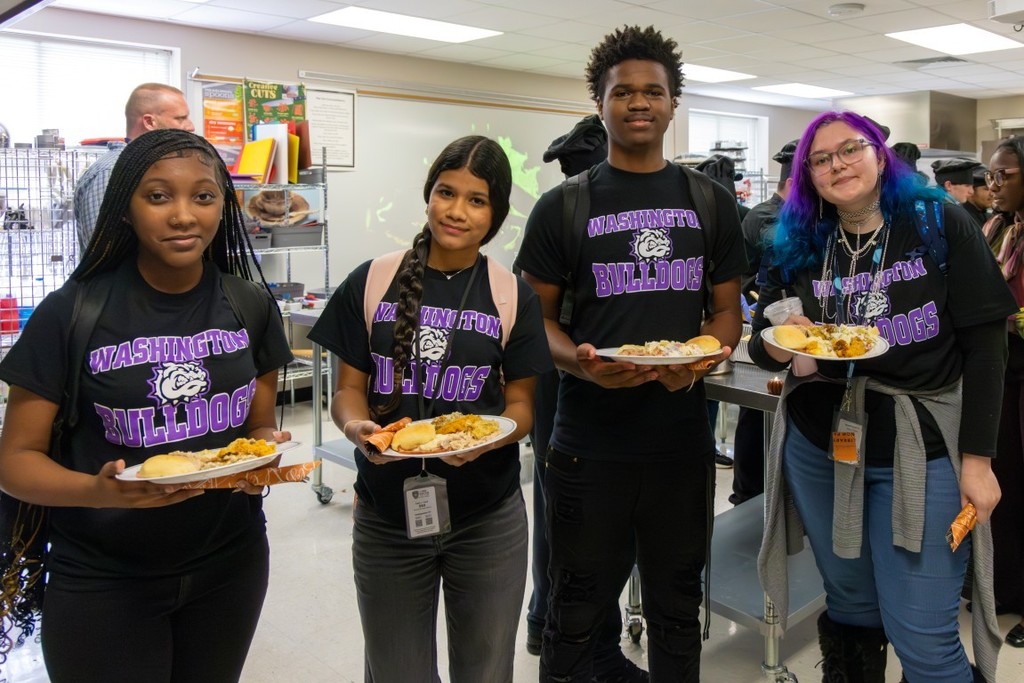 WHS Thanksgiving Feast