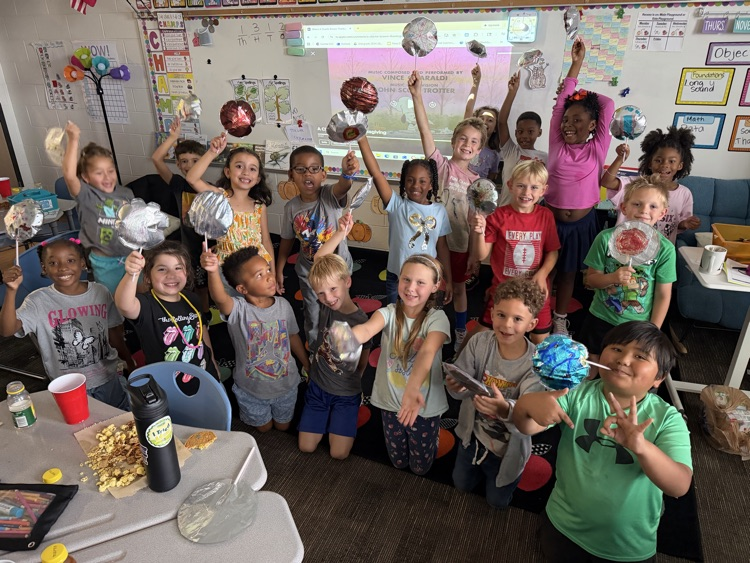 learning about Macy’s Day parade