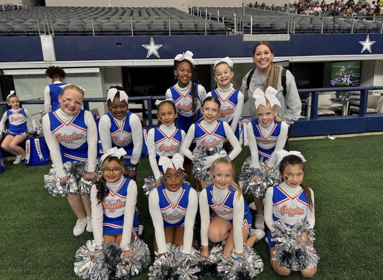 Bradley Bears and alumni Bears cheering at the Dallas Cowboy stadium!