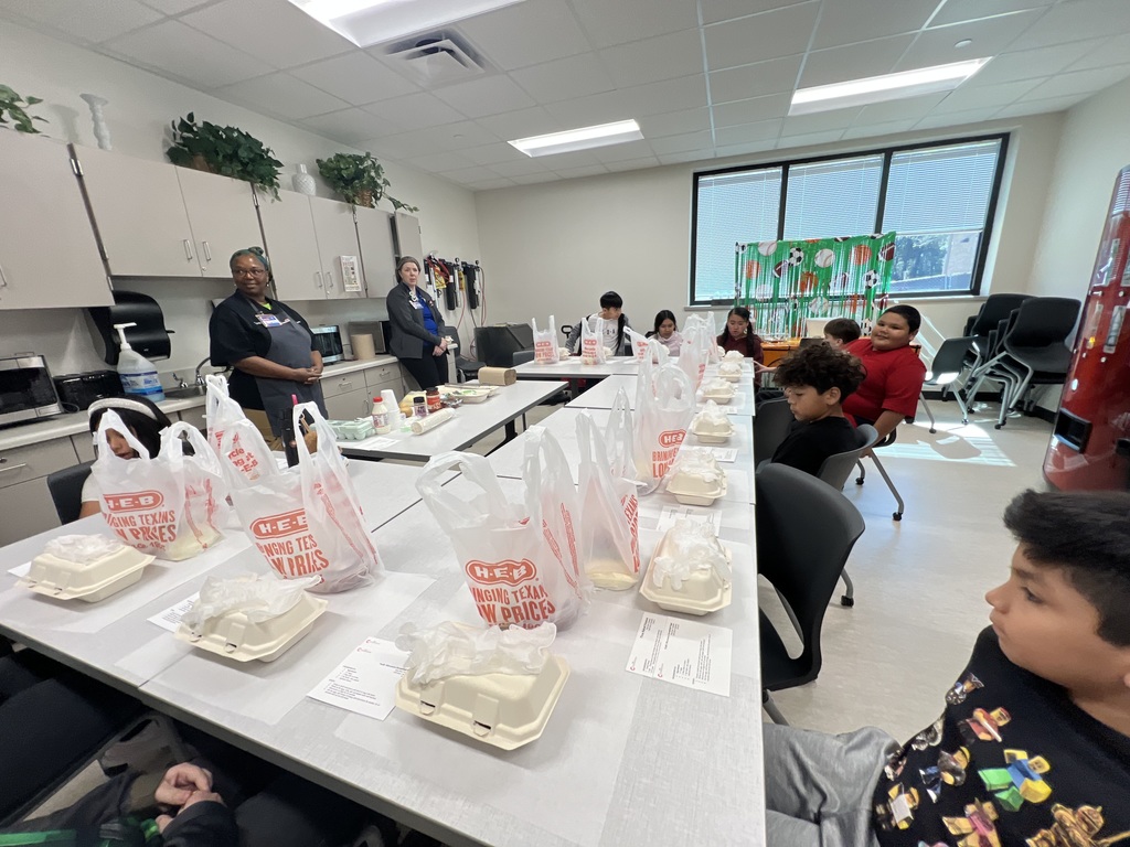 Cooking group with H-E-B chefs