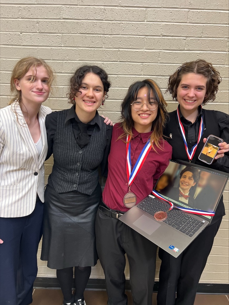 This weekend TWHS UIL academics teams competed in District UIL competition.  🎉 Shout out to our UIL academics Regional Qualifiers who advanced to Waco🎉  Madi Kern- 3 x Qualified in Social Studies, Ready Writing and Literary  Criticism  Charolotte Steffen-Literary Criticism Martin Izquierdo- Lincoln/Douglas Debate Meena Shanmugam-Accounting Ian Burke-Copy Editing Vallen Tran-Prose  Accounting Team Advances: Meena Shanmugamam, Ashlyn Ajesh, Alan Besuegli, Akshara Tiwari Literary Criticism advances: Madi Kern, Charolotte Steffen, Hadley Tuescher, Nina Mae Gualberto Science Team Advances on Wildcard Entry- Felix Walker Hayslip,  Kyle Hedengren, Lyle Frazier, Chen Zhechao