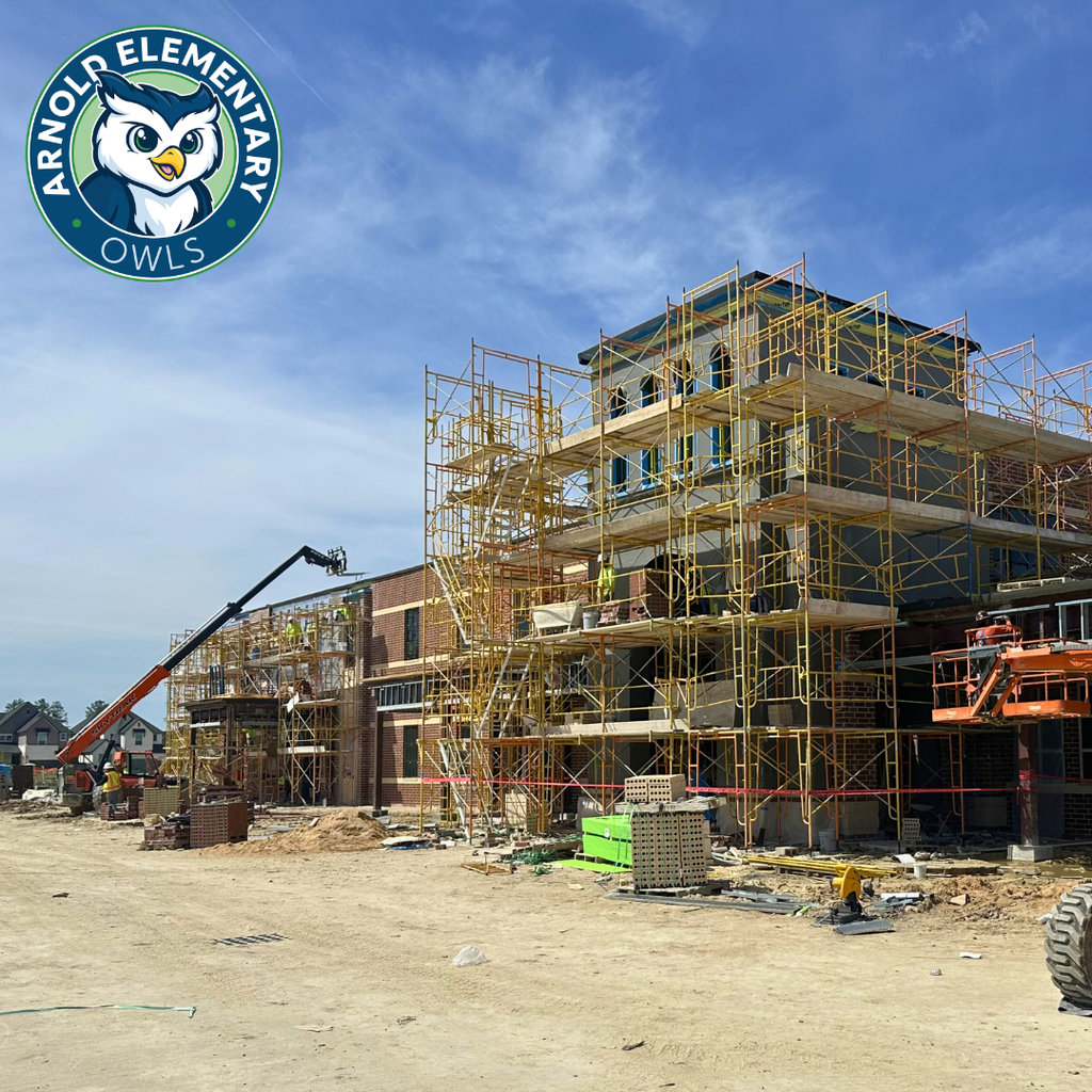 Exterior view of Arnold Elementary school under construction