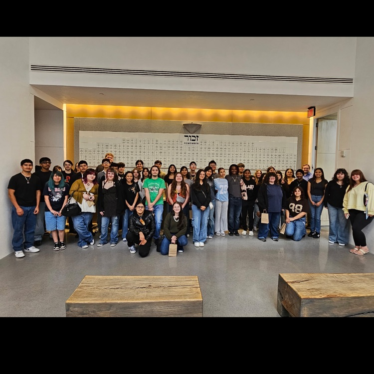 Holocaust studies class toured museum