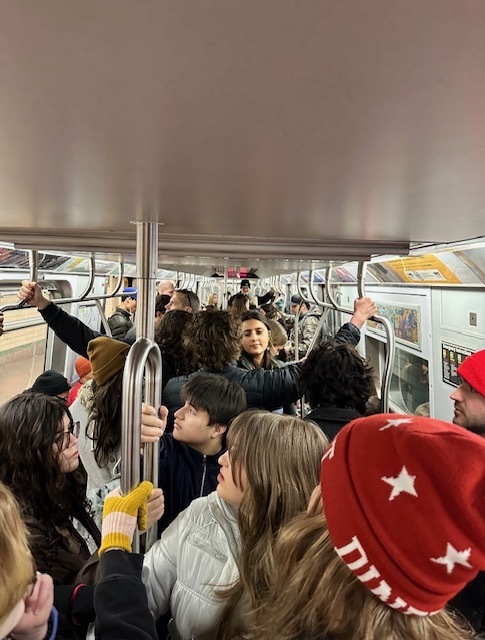 From world-class museums to the vibrant city streets, the TWHS advanced Art students had an enriching experience in New York City. The sheer amount of art and culture we absorbed was incredible. While photos can't truly do justice to this unique trip, here is a glimpse into our journey. 🗽🖼️