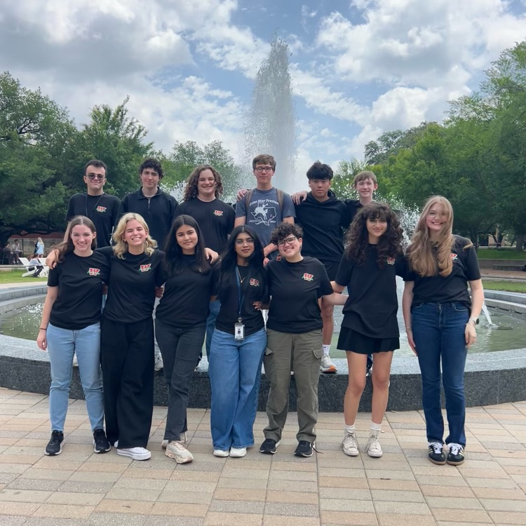 The UIL academics team has arrived at Baylor University for regional competition! We wish them luck this weekend in all their events!