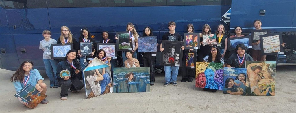 The Woodlands High School had a total of 24 amazing works of art make it to this year's 2026 VASE State Art Competition this past weekend!    Here are photos of all of the State qualifying pieces. Our art students really are incredibly talented! (Post 1/3)