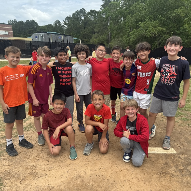 boys kickball team 