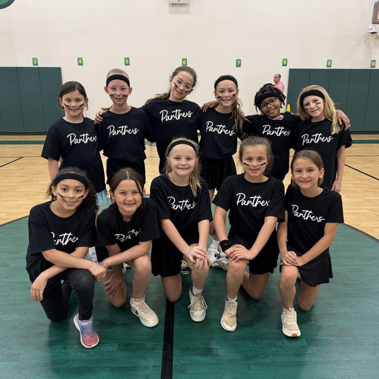girls kickball team
