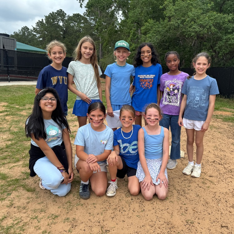 girls kickball team