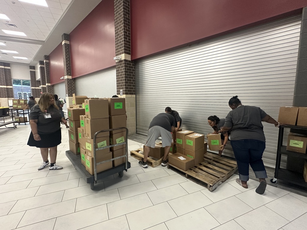 Paraprofessionals hard at work!