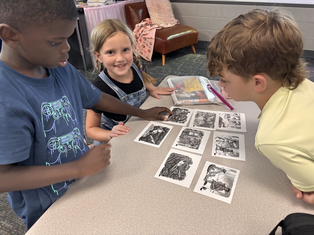 2nd Graders retelling a story