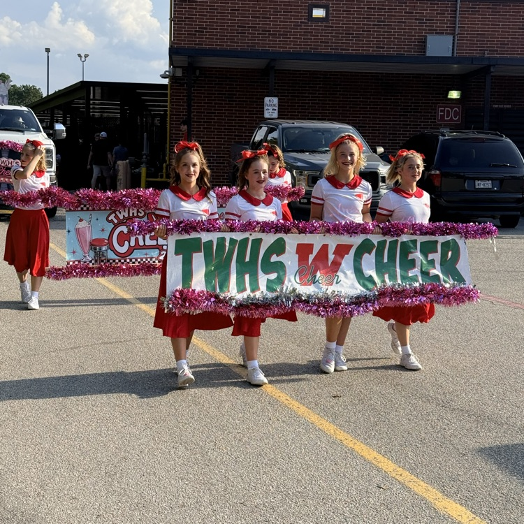 TWHS Homecoming Red and Green Parade! 