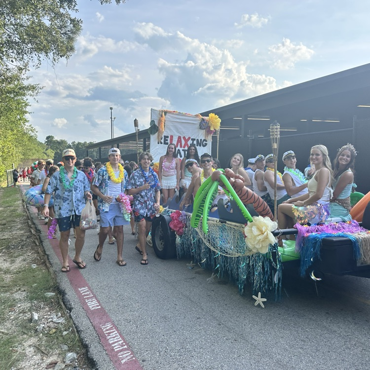 TWHS Homecoming Red and Green Parade! 