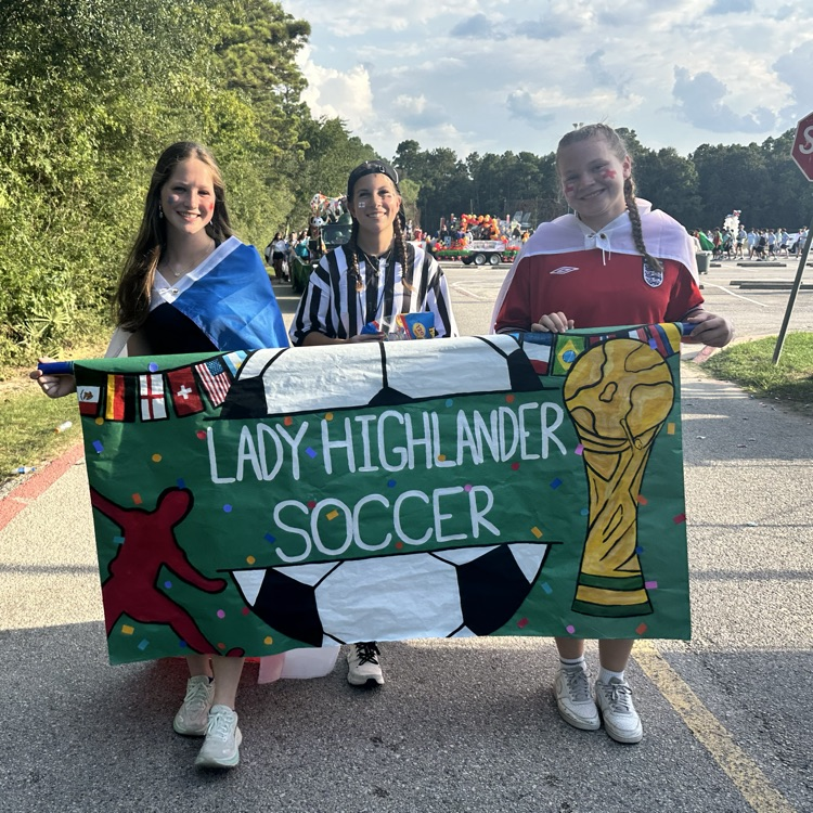 TWHS Homecoming Red and Green Parade! 