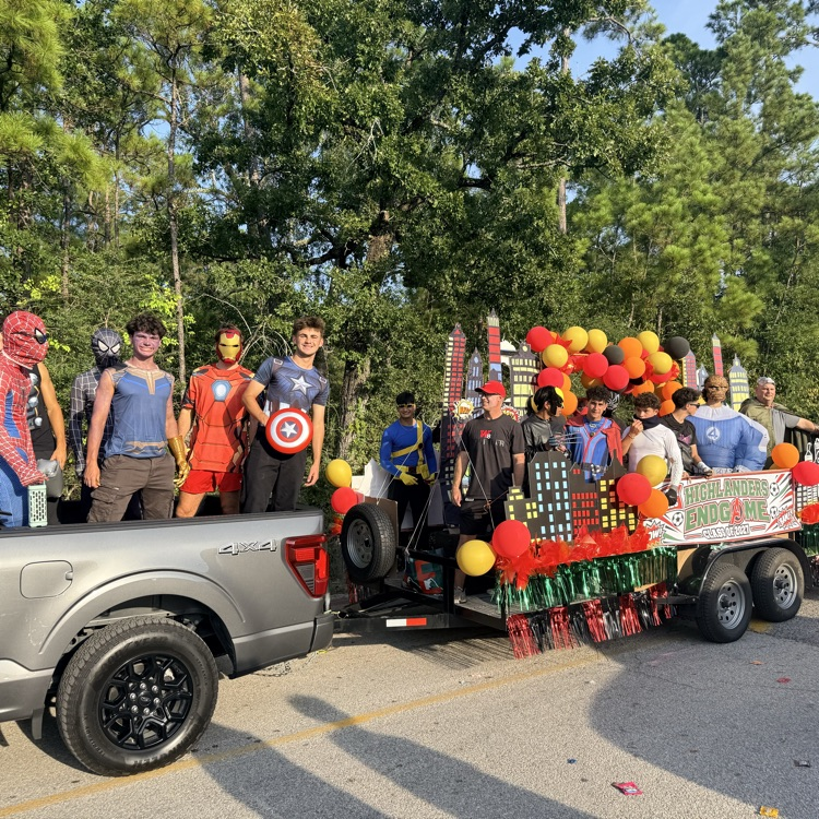 TWHS Homecoming Red and Green Parade! 