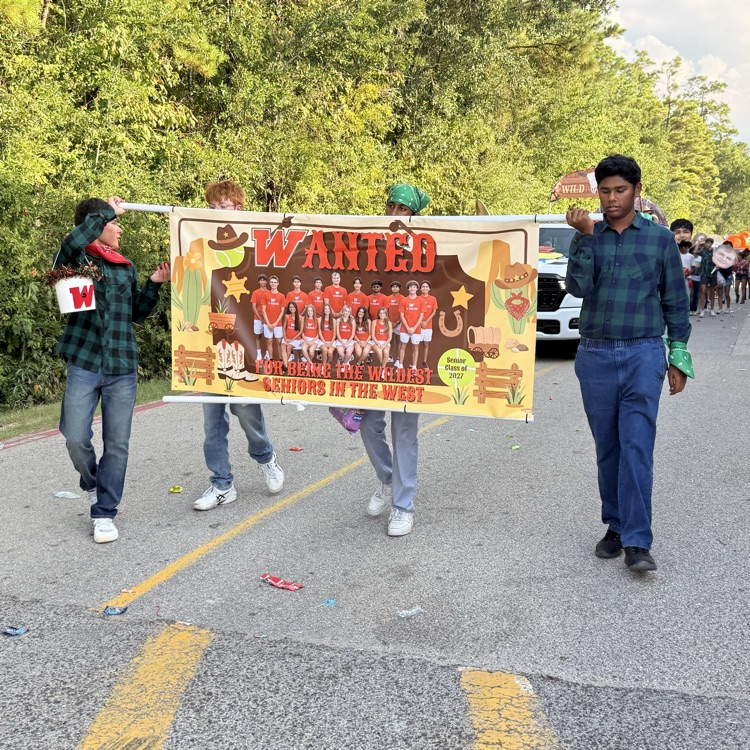 TWHS Homecoming Red and Green Parade! 