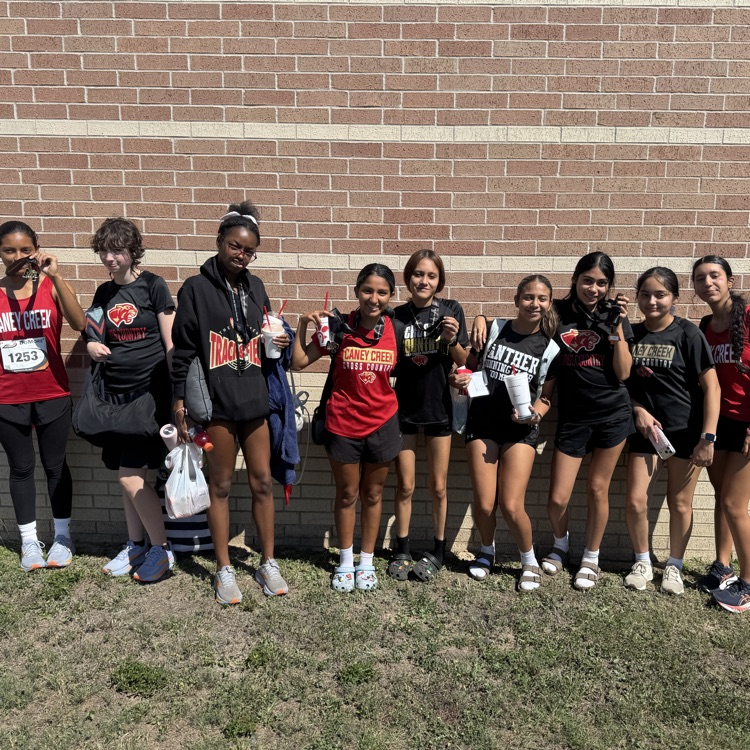 cross country girl win medals