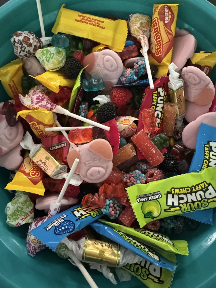 gibbons candy salad