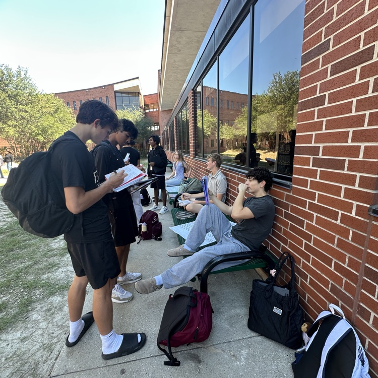 Taking English outside on this beautiful Thursday for a discussion on Isaac’s Storm by Erick Larson.