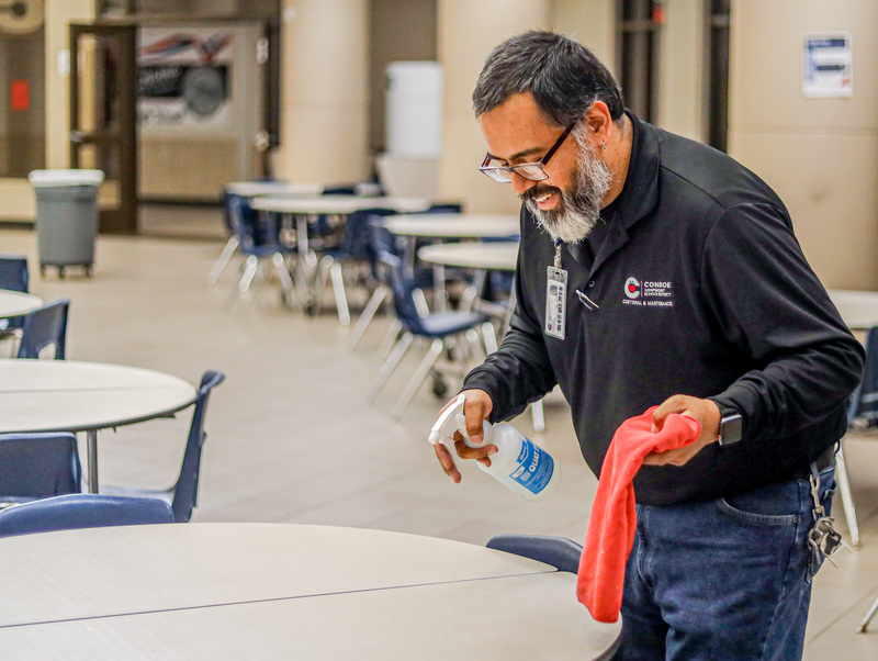 Marcos Barrios prepares the cafeteria before the lunch service on Feb. 10, 2026. 