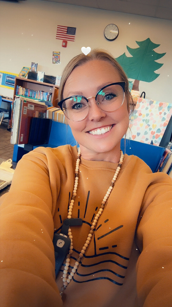 DIS/DUES staff dressed in gold