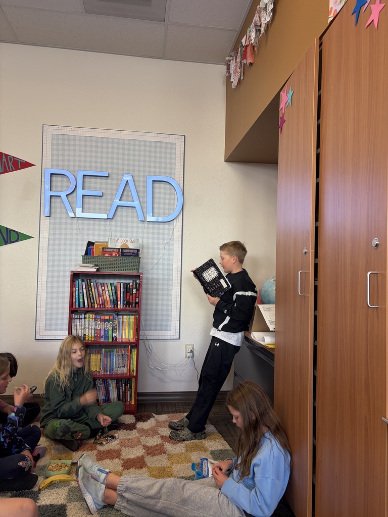 students reading 
