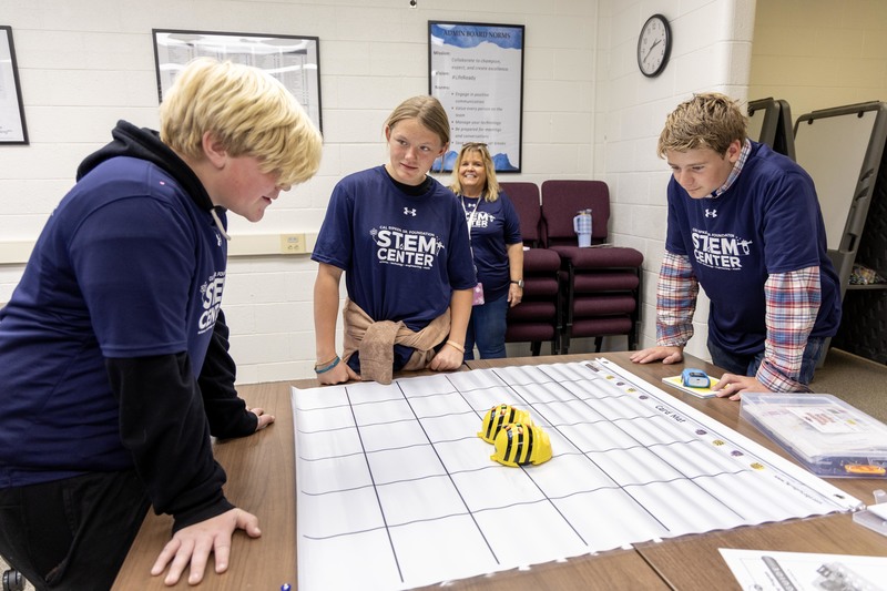 students programing bebots