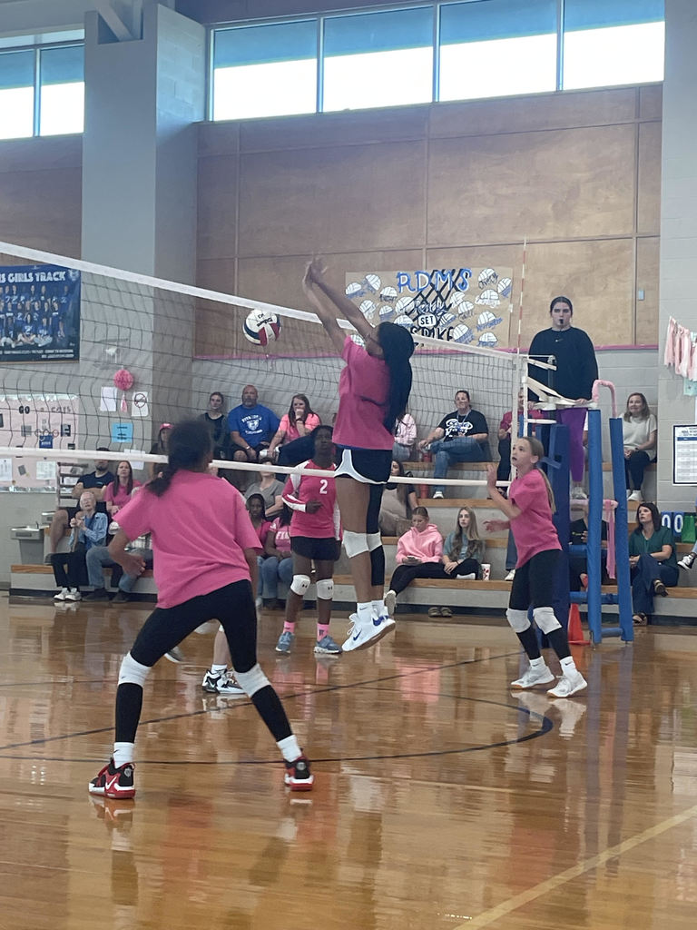 RDMS and CSMS played their last game against each other last night. The game was dedicated to Mrs. Melinda Ferrand, a science teacher at Ruth Doyle who is battling cancer. Seeing these teams come together to show their love for Mrs. Ferrand is amazing.