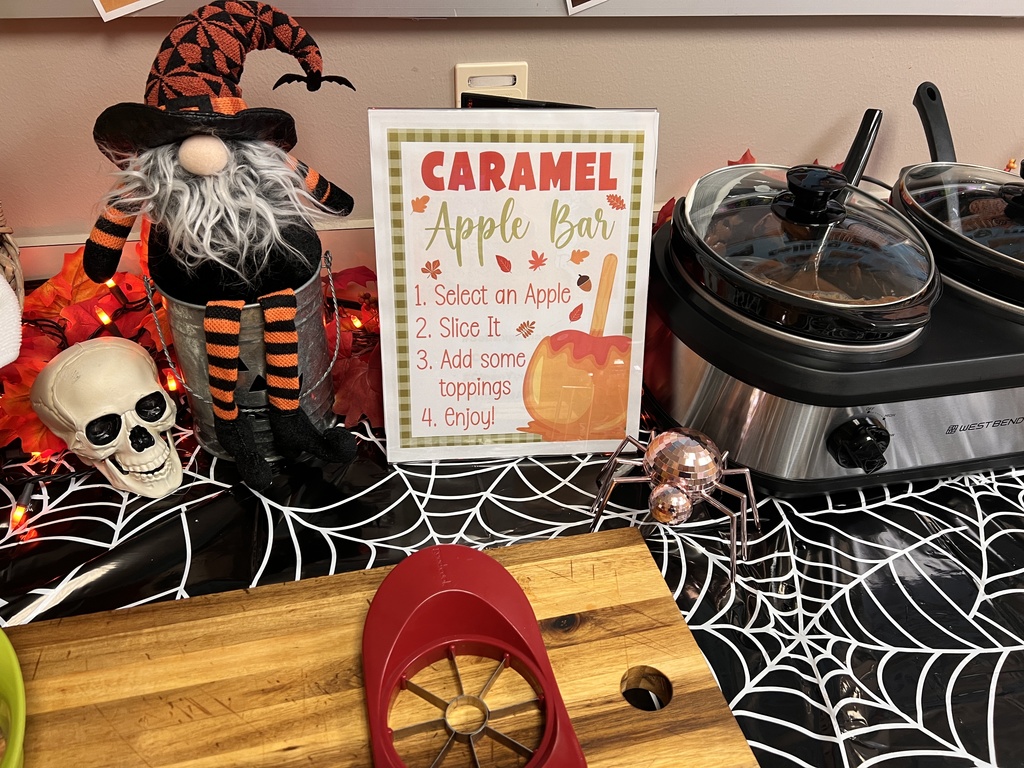 Carmel Apple Bar