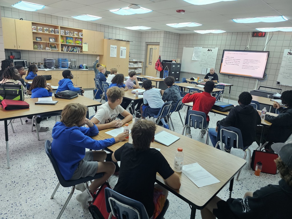 Mr. Wright talked with his 7th grade D3 (Discipline, Determination, Dreams) group about the importance of service and accountability. They are preparing to help serve at Fall Festival on October 24th.