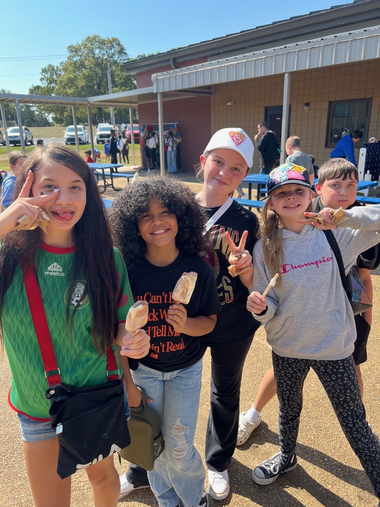 Friday was a beautiful day to celebrate Hispanic Heritage Month. Good music, food, and games!