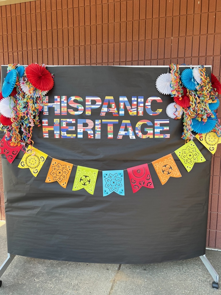 Friday was a beautiful day to celebrate Hispanic Heritage Month. Good music, food, and games!