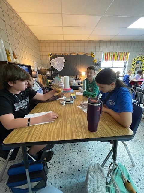 Mrs. Hunter's 7th Accelerated Sciences have been working with physical properties this week as they determined mass, volume, density, circumference, and height as they worked with some yummy and seasonal items. This was an opportunity for the students to demonstrate what they have learned during their Chemistry unit. Fun and great snacks were had by