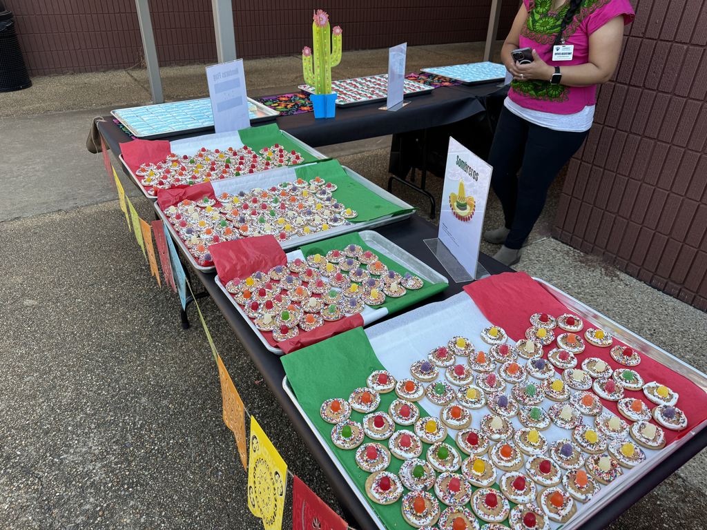 More Pictures from Hispanic Heritage Month. #AscendtoExcellence #celebratecsms