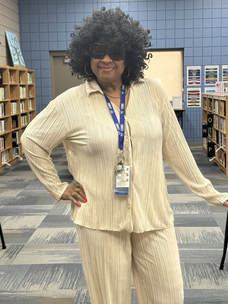 Red Ribbon Day 1 Be Famous - Dress like a Hollywood star, tv star, or famous person.