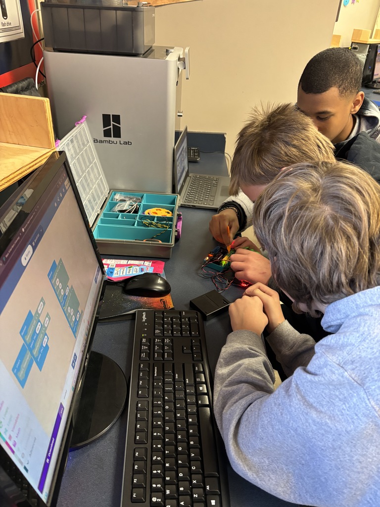 Hummingbird Robotics during WIN time