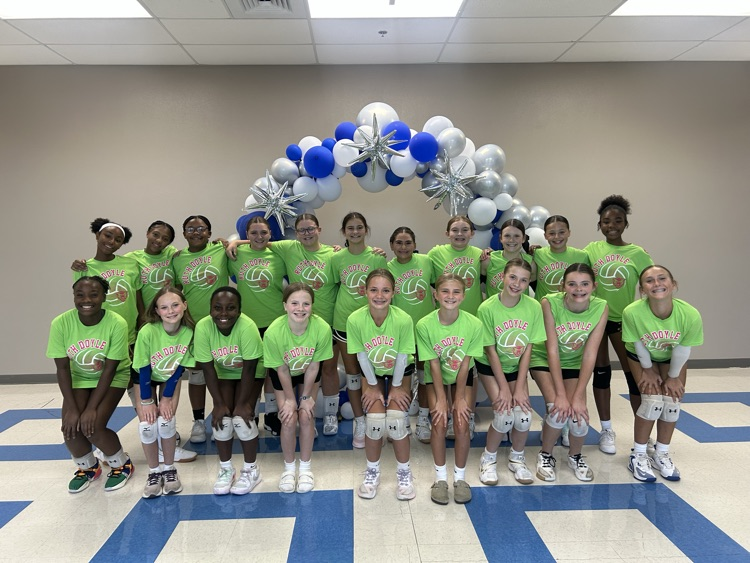  Ruth Doyle volleyball enjoyed their night at the showcase. 