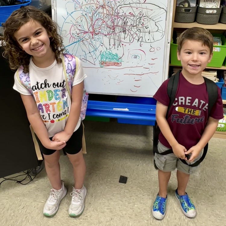 kindergarten kids smiling