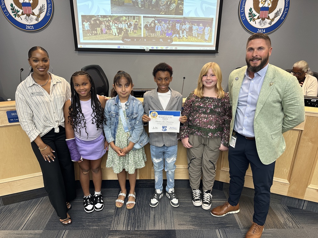 Mrs. Echols, Mr. Black, and students pictured