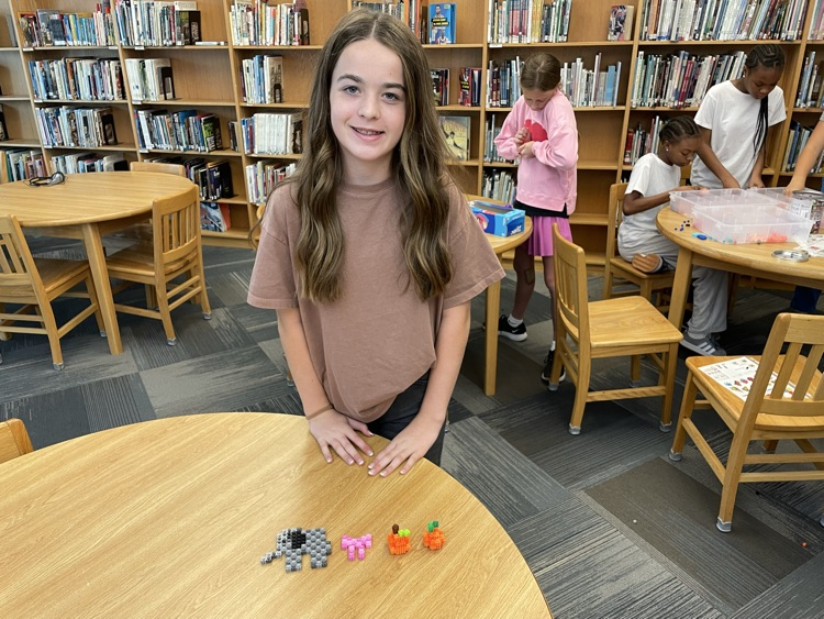 students in makerspaces