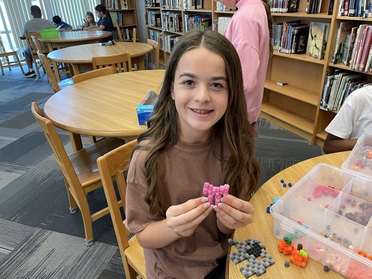 students in makerspaces