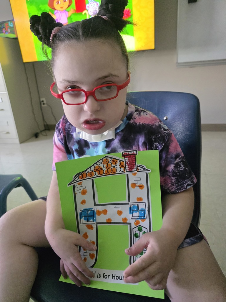 Reading through art, sign language, and music