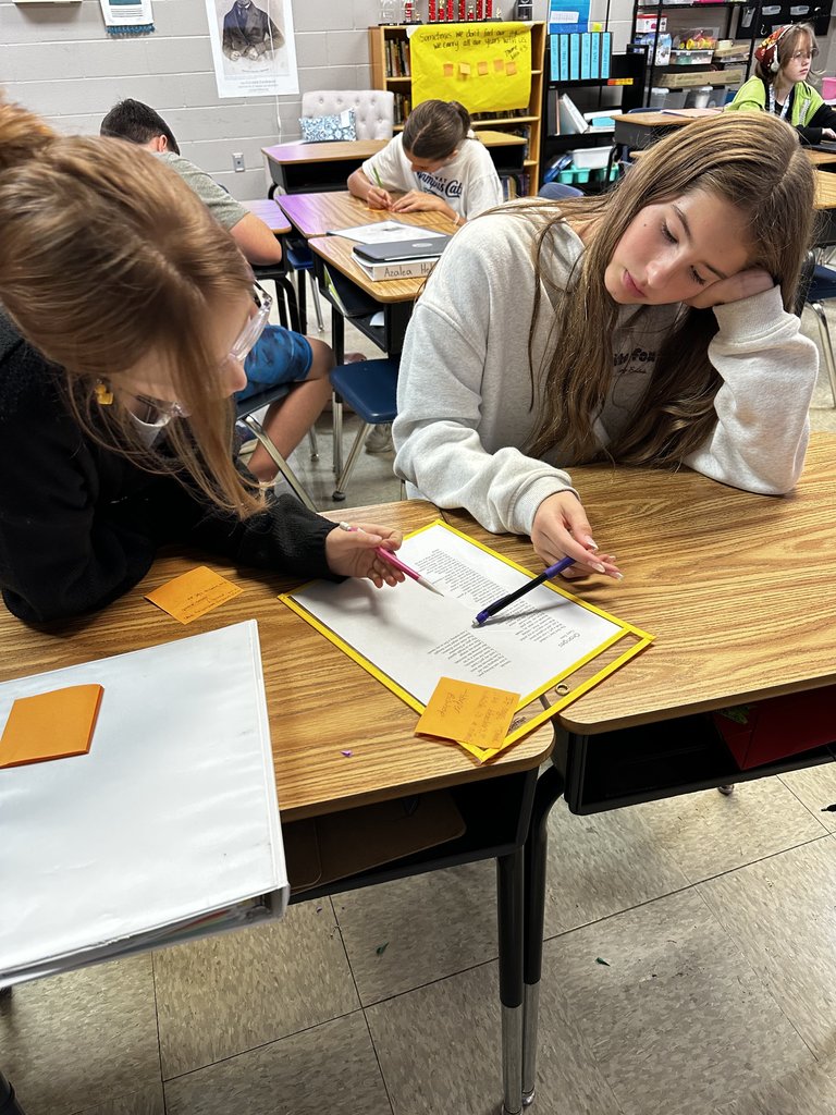 students researching and creating for Hispanic Heritage Month!