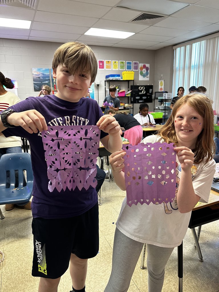 students researching and creating for Hispanic Heritage Month!