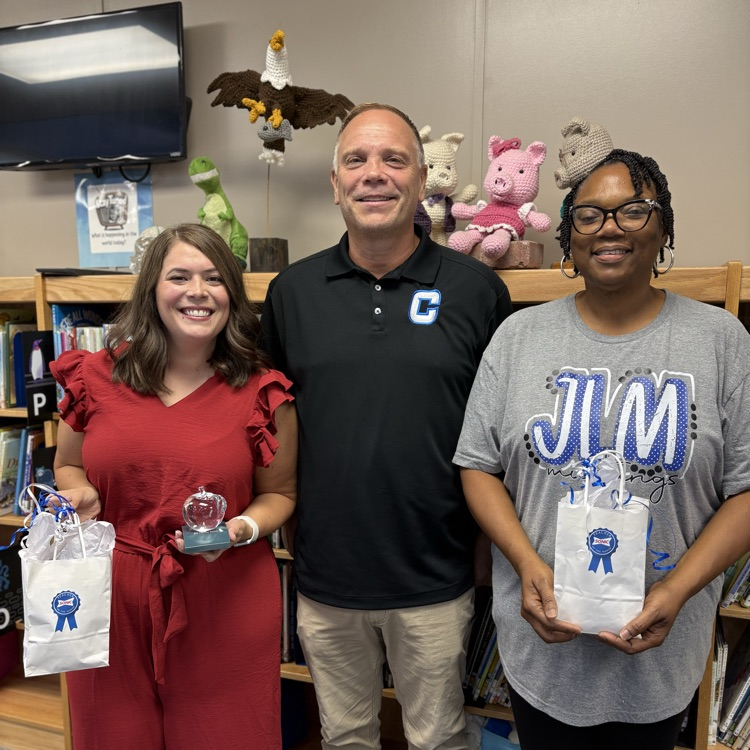 teacher of the month and employee of the month 