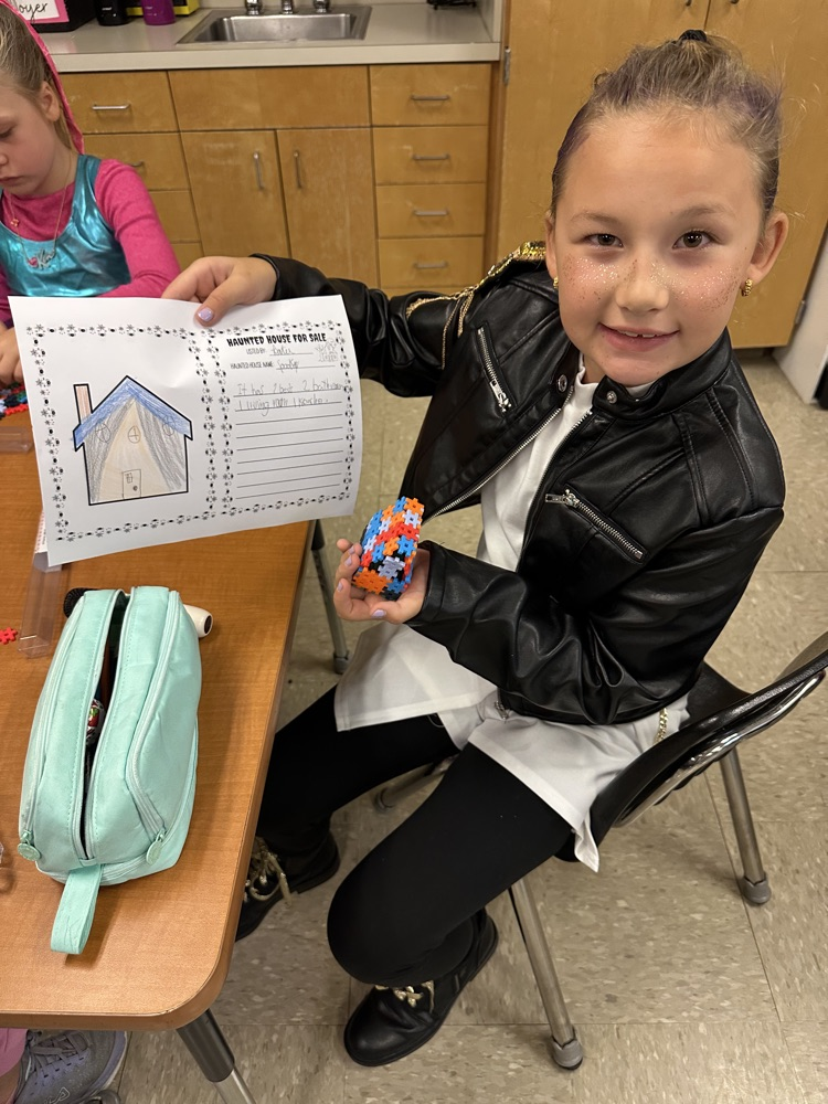 Third Graders designed their own Haunted House and then wrote a descriptive piece trying to sell it! 🏚️🎃