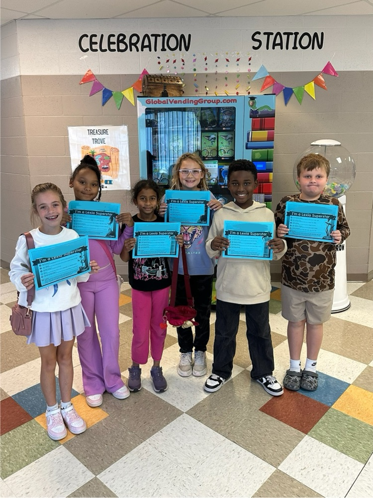 Congratulations to Mrs. Hill’s Lexia Superstars!🌟 They leveled up and earned a trip to the book vending machine! 