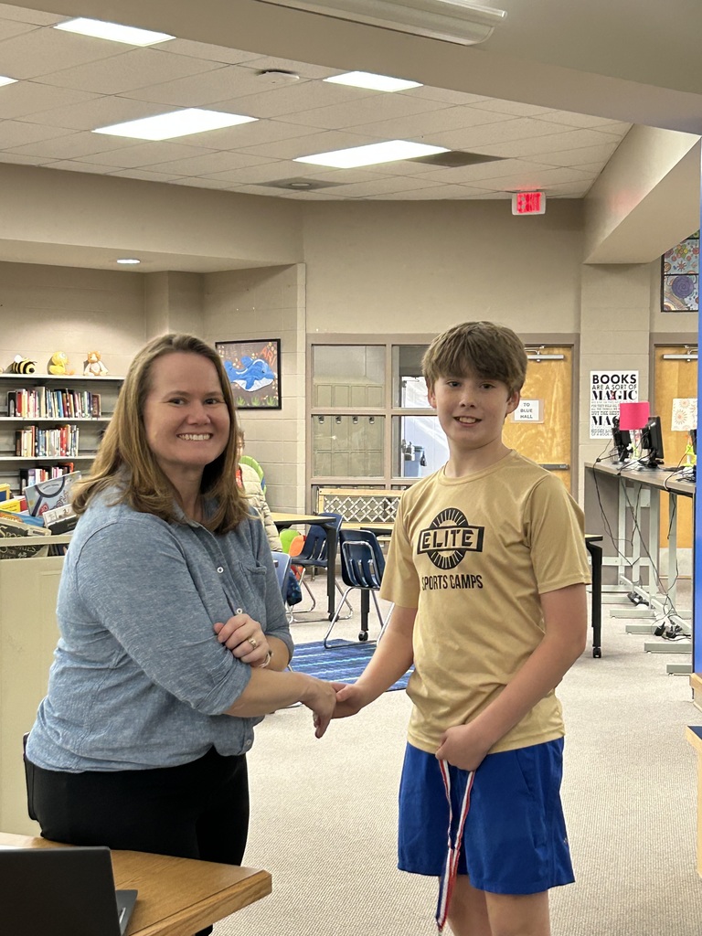 Simon Middle School Chess tournament winners 
