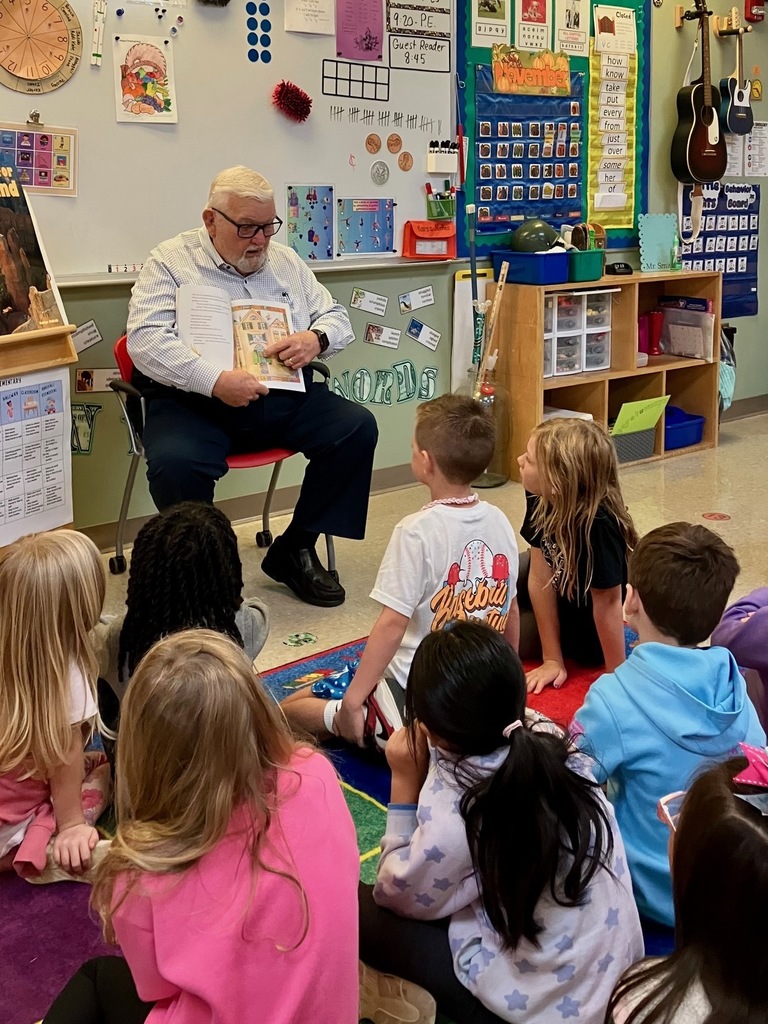 Mr. Woodrow Cummins stopped by Mr. Smith's first grade class to read a book about being thankful for the things we have. The illustrations in the book were done by a local artist!